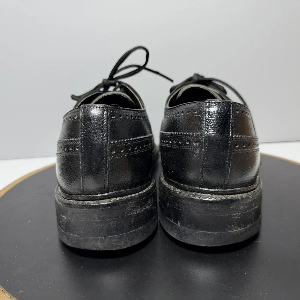 Thom McAn Wingtip Brogue Oxford Men Size 10.5 C Dress Shoe Black Leather Classic
